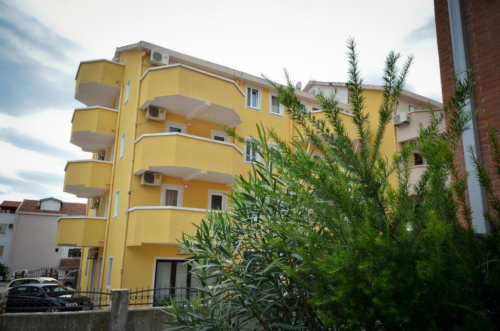 Apartmani Alexandra Budva Buitenkant foto