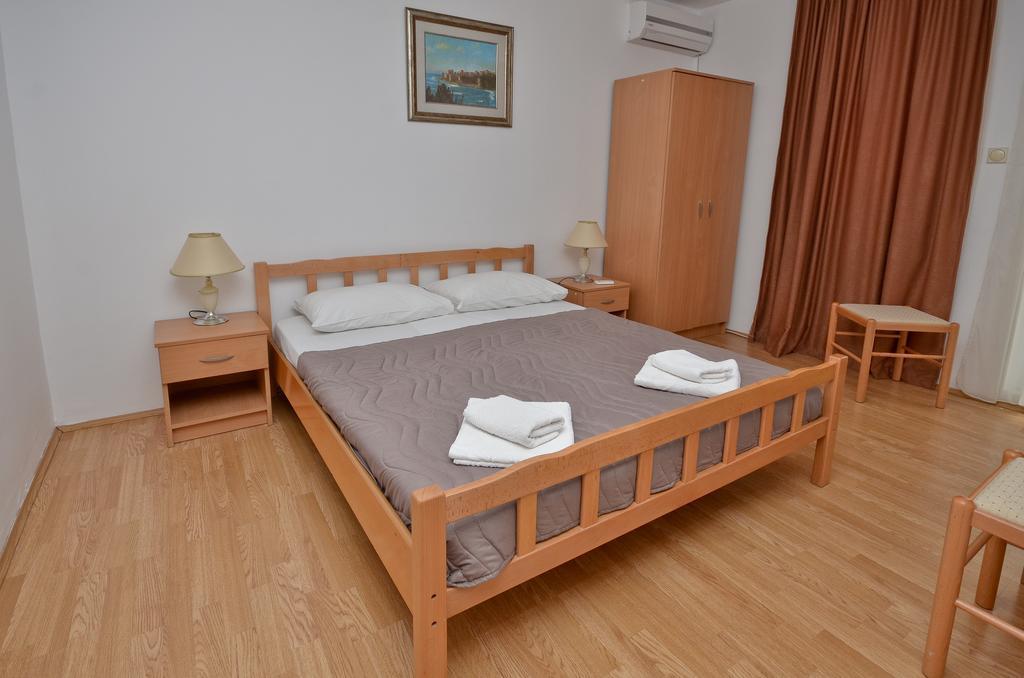 Apartmani Alexandra Budva Kamer foto