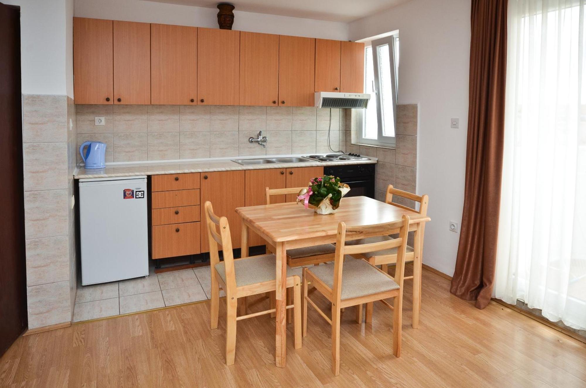 Apartmani Alexandra Budva Kamer foto